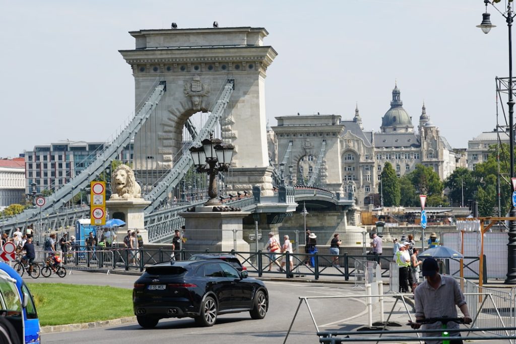 Autómentés Budapest Bármelyik Kerületéből: Gyors Kiszállás, Non-Stop Elérhetőség